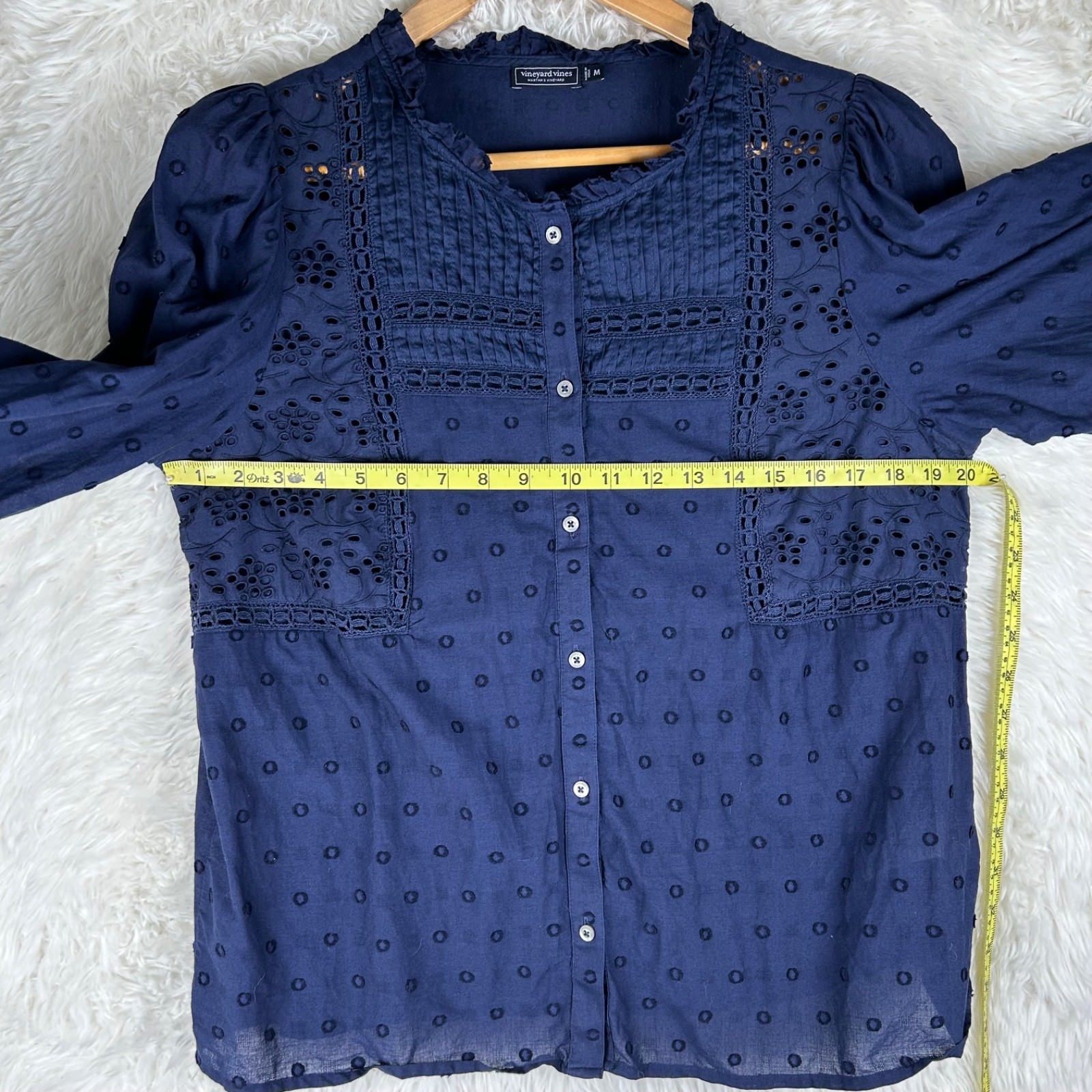 Vineyard Vines Size M Solid Blue Button Front Eye… - image 5