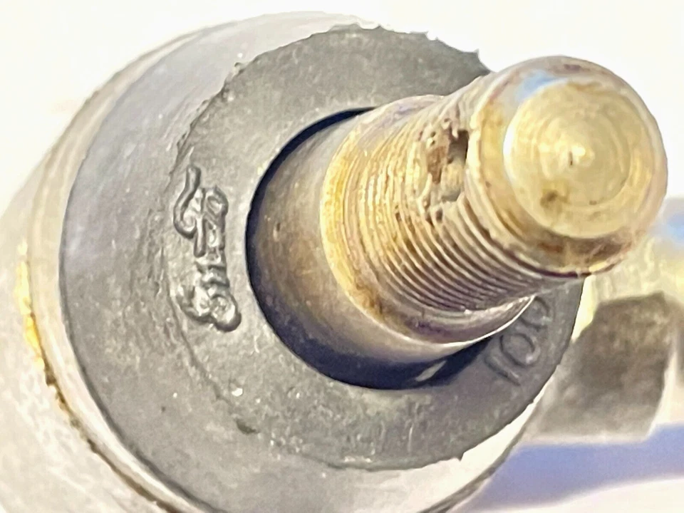 Ford Anglia Popular Prefect 100E 105E 1953-67 Tie Rod End 100E-3290-A/B ¡Nuevo en caja! Foto 4 de 4