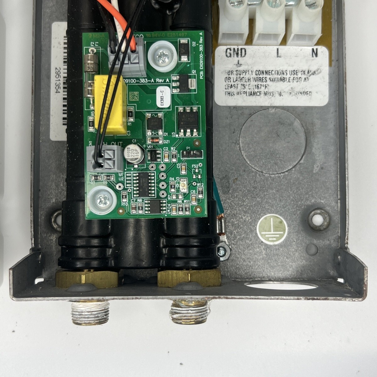 EeMax SPEX2412 FlowCo Point-of-Use Tankless Electric Water Heater, 2.4kW  120V 91654924866 | eBay
