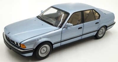 Minichamps 1/18 Scale Diecast 100 023008 - BMW 730i E32 1986