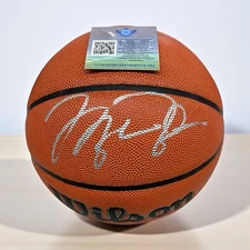 Michael Jordan Hand Signed Basketball W/COA Chicago Bulls #23