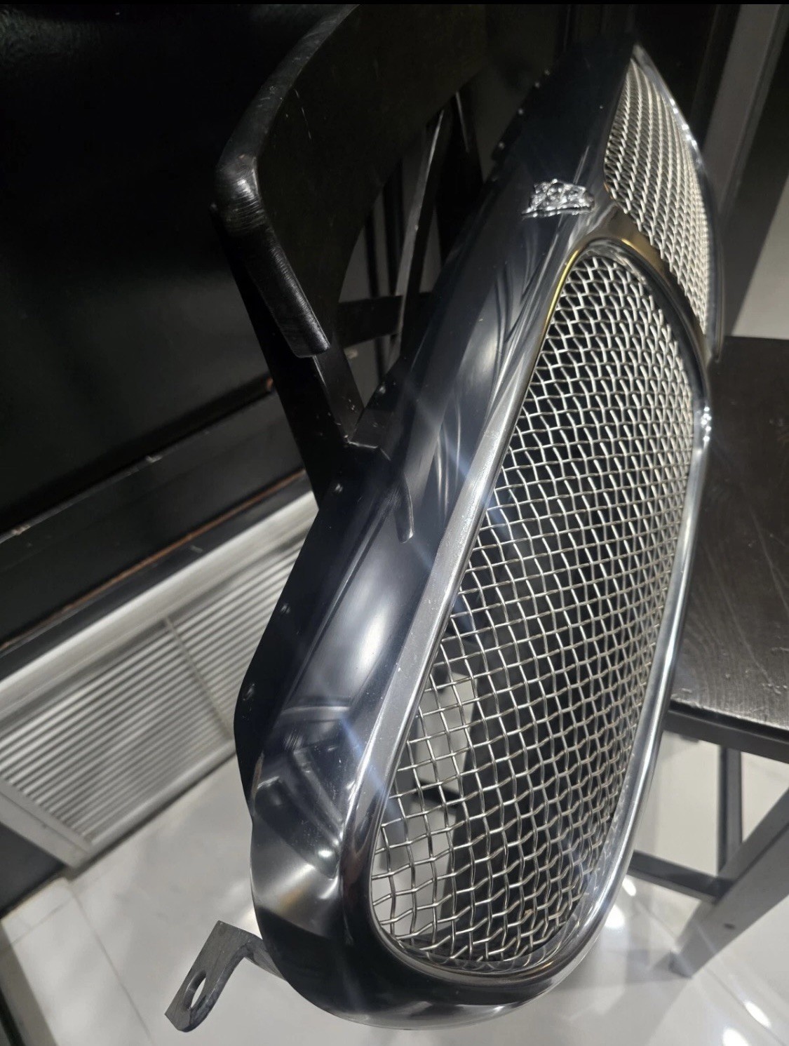 OEM 05 06 07 Jaguar XJR XJ8 XJ12 Vanden Plas Front Chrome Mesh Grill Grille  
