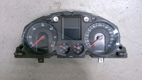 Tachometer Tacho Kombiinstrument VW Passat Variant 2.0 TDI Bj 2006 3C/3CC