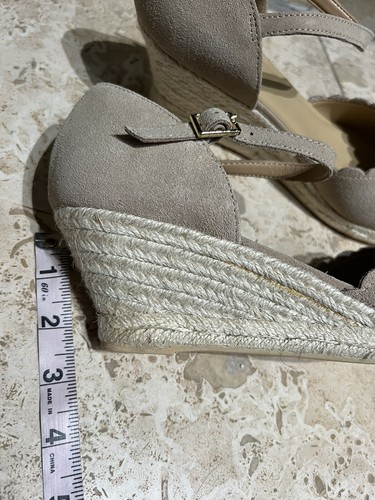 Talbots Tan Safari Sand Lyndsay Espadrille 2.5" Wedges Scallop Edge Leather 10M - Picture 5 of 8