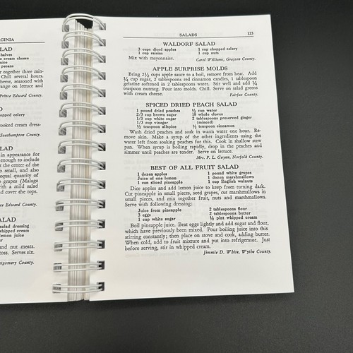 Recipes from Old Virginia Compiled by VA Assn for Family & Community Edu 1958 - Picture 7 of 11