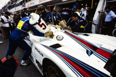 Henri Pescarolo Mauro Baldi Lancia LC2 85 makes a pitstop Le Mans 1985 Photo 9