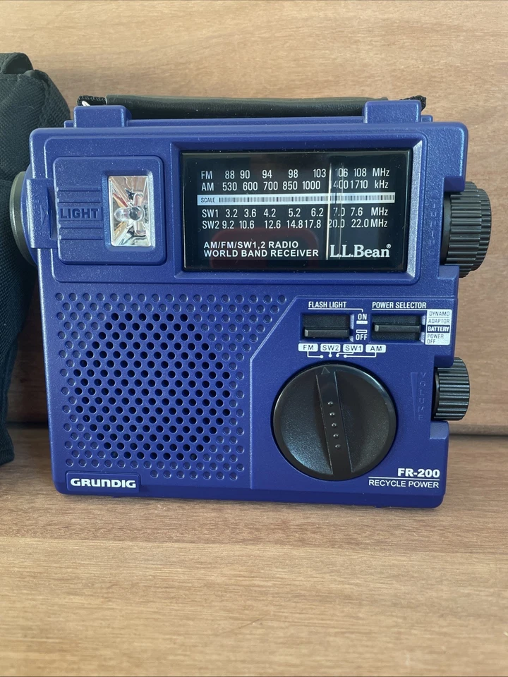 Grundig FR200 AM/FM/SW/DAB аварийный радио Windup генератор питания отличном состоянии - Изображение 2 из 4