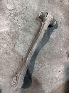 MERCEDES-BENZ E W211 Querlenker hinten rechts 2.20 Diesel 2019 33362952