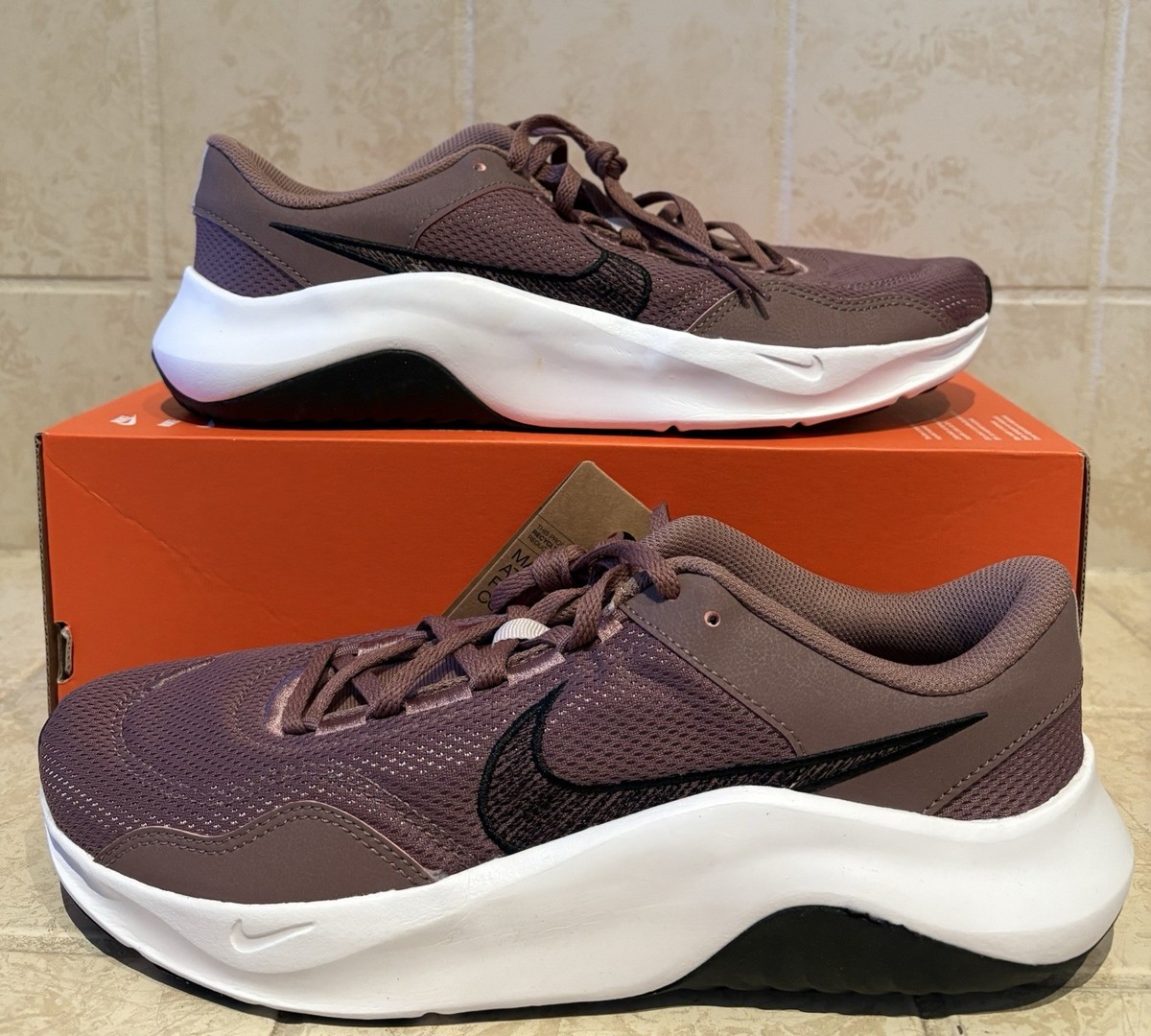 Nike Legend Essential 3 NN Women's Training Shoes Size 12 DM1119