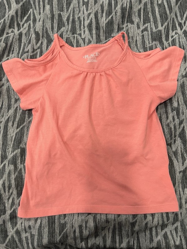 Children’s Place Trendy Girls Pink Top  Size 5/6