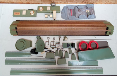 SINGER TYP 360 02 STRICKMASCHINE MIT ZUBEHÖR UND KOFFER BESCHREIBUNG LESEN