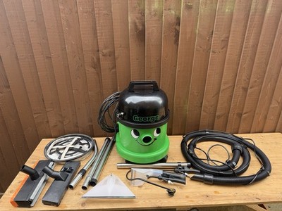 Numatic George GVE370 kabelgebundener Nass- & Trockensauger mit allem Zubehör