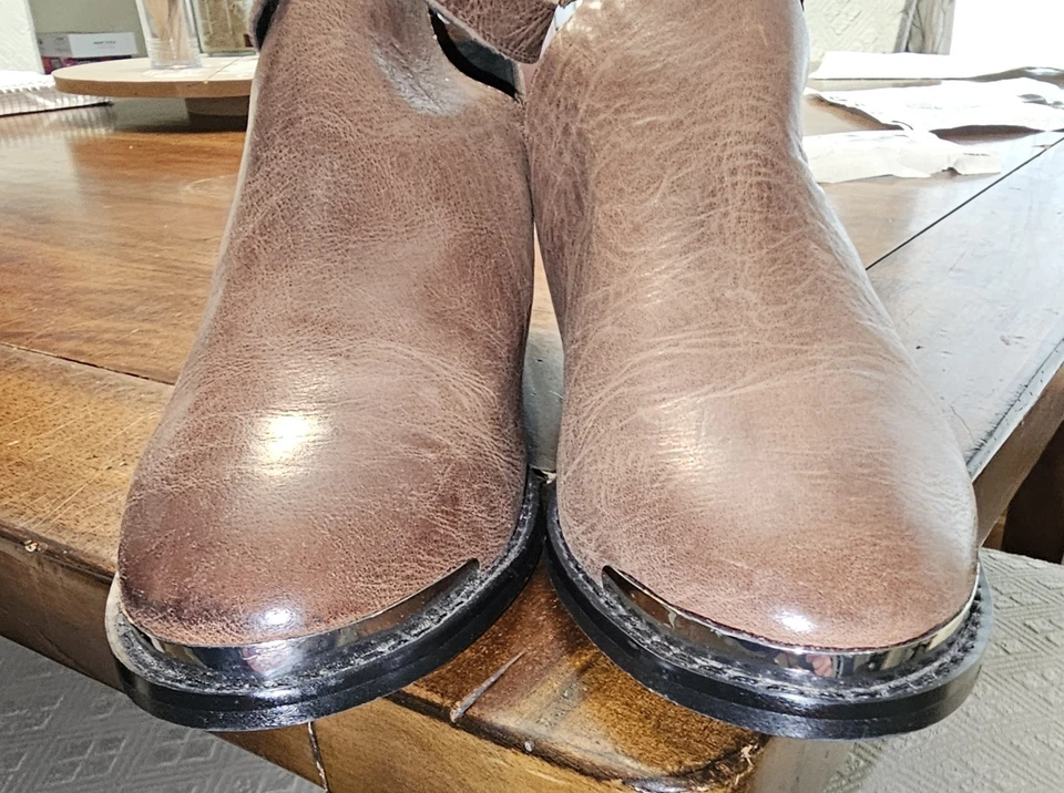 Botines Sol Sana Jardín Cuero Marrón Australia 38 EE. UU. Talla 7.5 Usados en Excelente Condición Foto 4 de 4