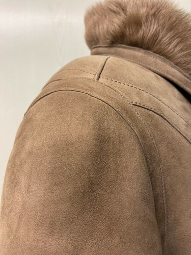 Women's Vintage 90's shearling coat | Women's swing style winter coat - Picture 5 of 11