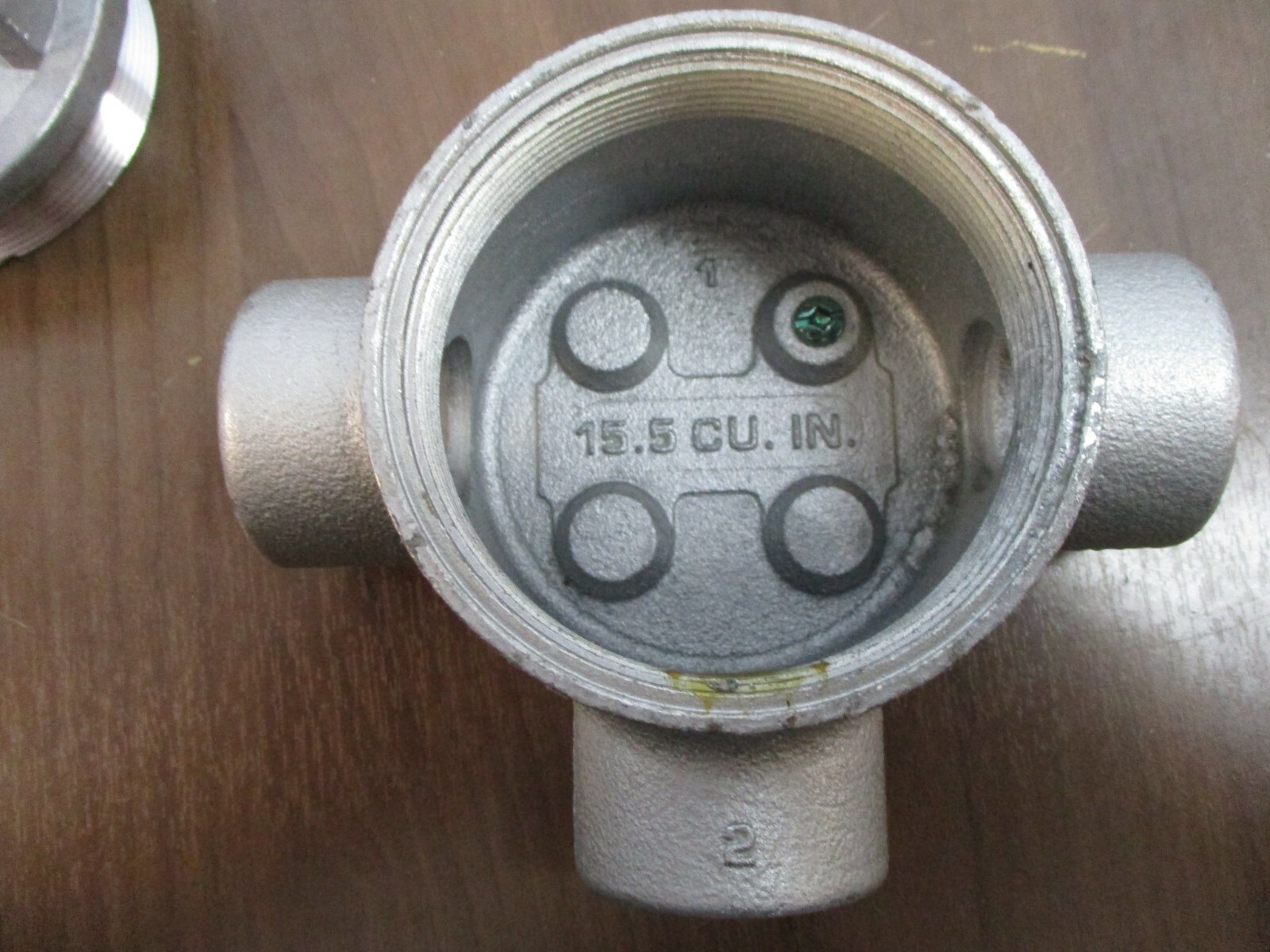 1/2IN CROUSE HINDS GUAX14 Conduit Outlet Box Cover Opening 4PORT 1/2IN CROUSE HINDS GUAX14 Conduit Outlet Box Cover Opening 4PORT