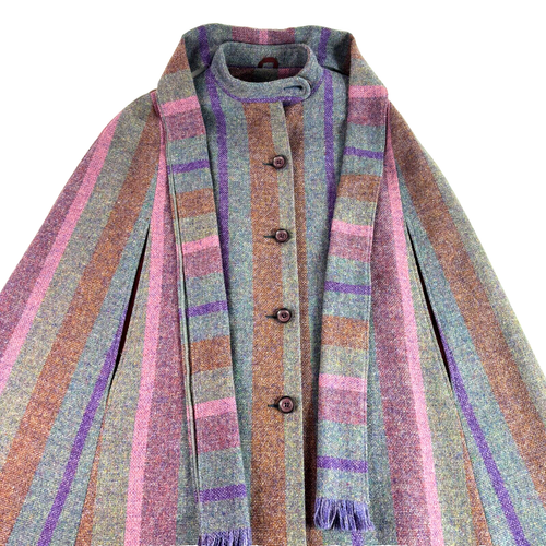 Vtg Avoca HandWeavers 100% Pure Wool Woven Poncho Attached Scarf Ireland Small - Picture 3 of 9