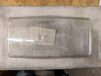 Vintage Mercedes Hella 9Es 1139 1700 Glass Headlight