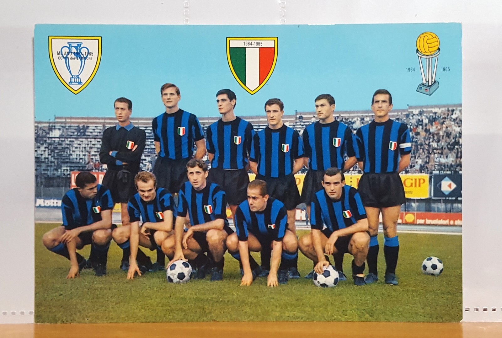 Foto 1 di 2