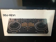 Pioneer DDJ-REV1 Double Deck Controller - Black