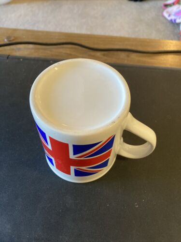 Vintage Union Jack Coffee Cup British UK Flag of England 4" T - Picture 6 of 6