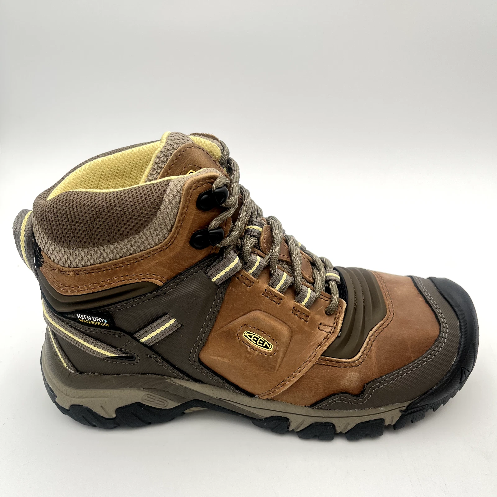 Keen Women's Ridge Flex Mid Waterproof Hiking Boots in Safari Custard ...