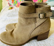 Koolaburra by UGG Aribel Tan Suede Ankle Boots Buckle Block Heel Womens 7