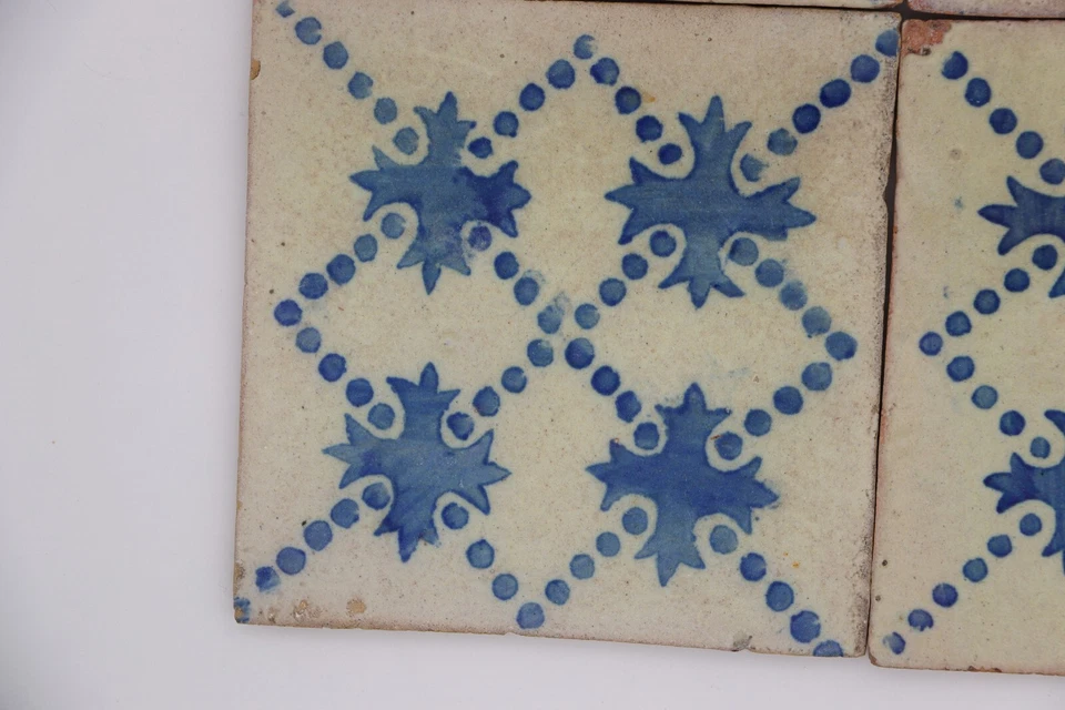 Juego de cuatro azulejos azules y blancos antiguos del siglo XIX, portugués Foto 4 de 4