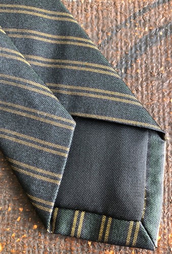 NEW NWOT BAND OF OUTSIDERS ALL SILK SKINNY NECK TIE GREEN YELLOW STRIPE USA-MADE - Picture 7 of 9