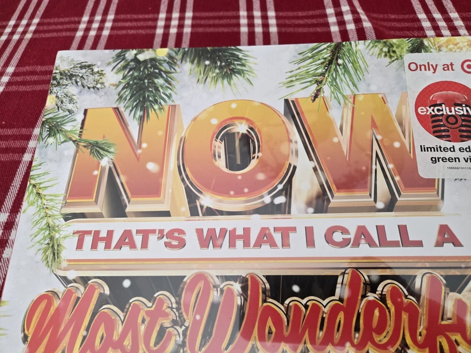 NOW That's What I Call A Most Wonderful Christmas [Exclusive Green Vinyl LP] Foto 3 de 4
