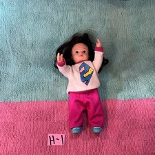 Vintage LGTI Lewis Galoob1989 Walking Doll 7 1/2" plastica dura funziona gambe muoversi