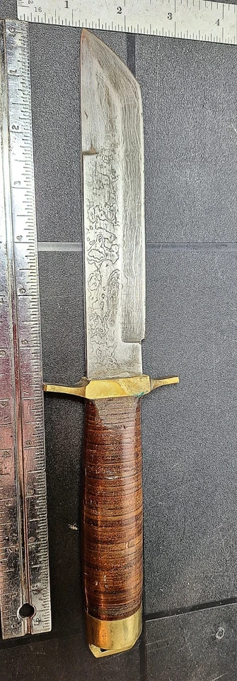 Cuchillo y funda de caza Canicas Damscus Foto 3 de 4