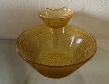 Anchor Hocking Soreno 3 Pc Chip & Dip Set, Textured Swirl Honey Gold W/box. Used