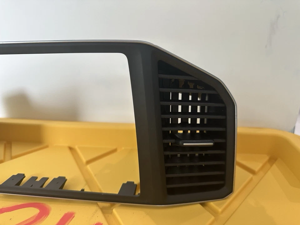 Painel de instrumentos central frontal Volkswagen Atlas 2018-2019 quadro de acabamento OEM - Imagem 4 de 4