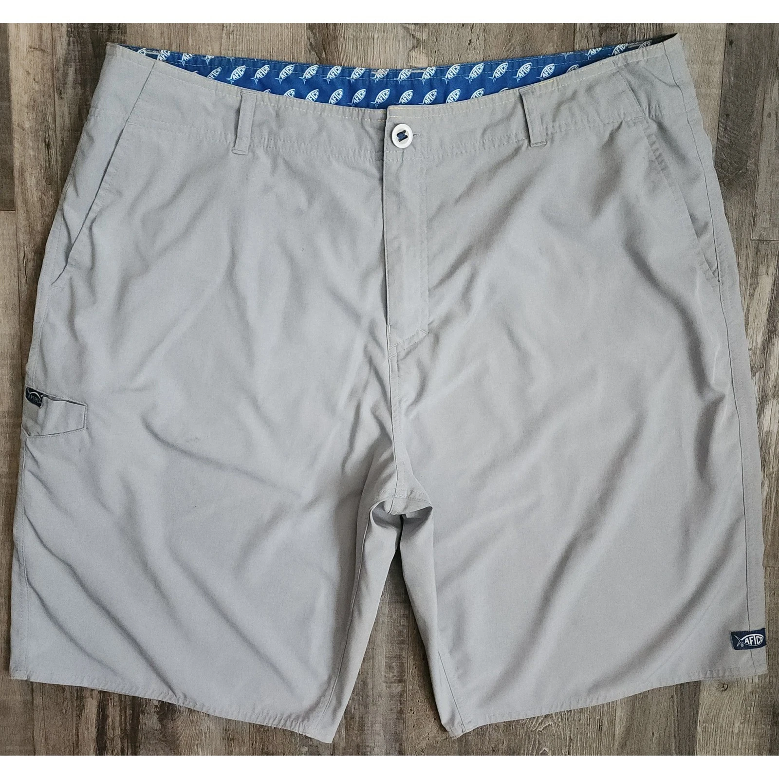 AFTCO Fishing Shorts Mens 38 Gray Performance Stretch Pliers Pocket Board Shorts
Opens in a new wind