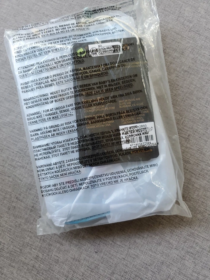 Loungefly Disney Cinderella Holiday Castle Wallet WDW Christmas Blue New - Image 2 of 4