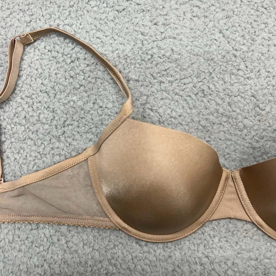 Sujetador Cosmopolitan 36C Demi Push-Up Dorado Suave Foto 4 de 4