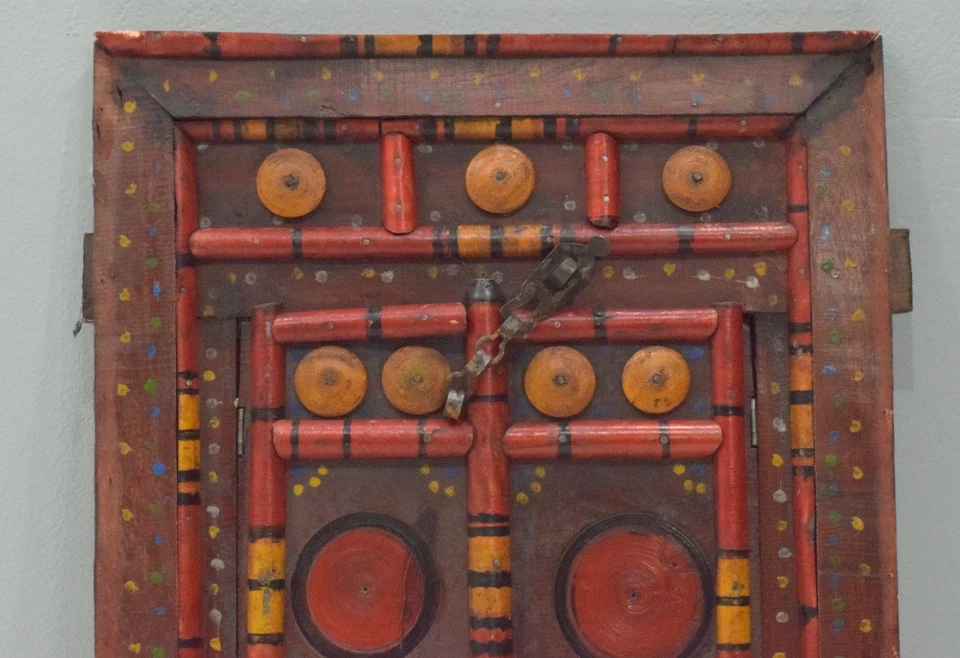 Puerta de madera India centro de doble apertura puerta de madera colorida Foto 2 de 4