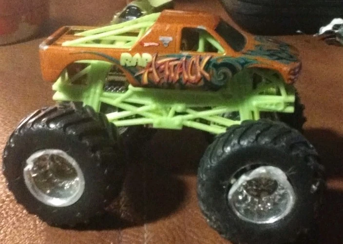Camión Monster Jam The Incredible Hulk - Hot Wheels - 2002 - Raro Foto 2 de 4