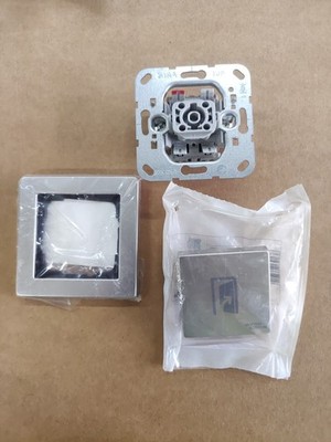 dormakaba Türtaster Set Edelstahl Gira E2 System 55 | Einsatz + Rahmen + Wippe n