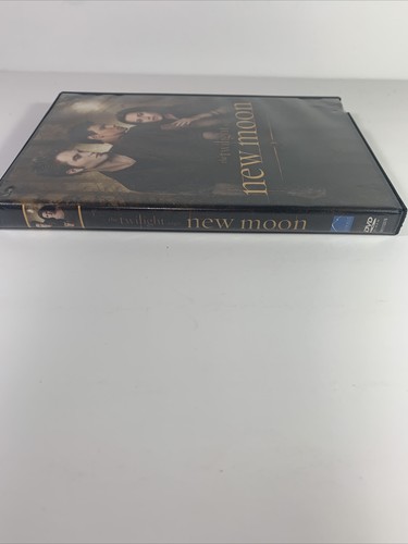 The Twilight Saga - New Moon (DVD, 2009) πΊπΈ BUY 2 GET 2 FREE - Picture 3 of 5