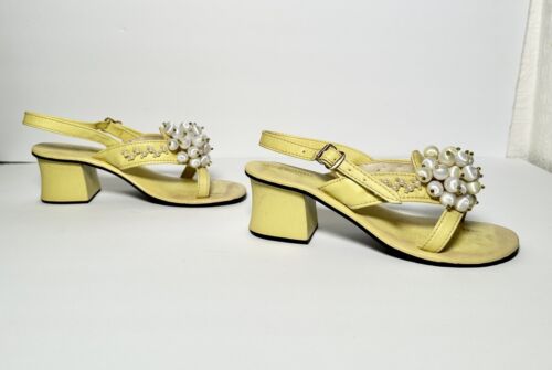 Vintage 1960s 1970s Vagabonds Pearl Beaded Satin Ball Sandal Heel Shoes Yellow 7 - Picture 4 of 22