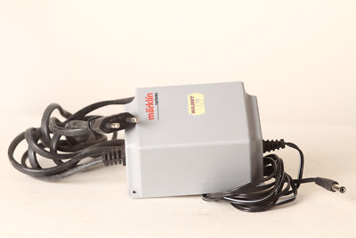 Märklin  Trafo H0 Transformer 18 VA  66191 grau kleine Ausführung Hö 6,5 (43298)