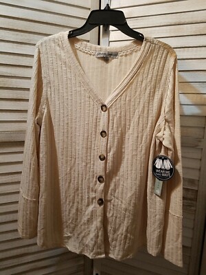 Absolutely Famous Womens Blouse Size 1X Beige Long Sleeve Buttons Stretch Soft