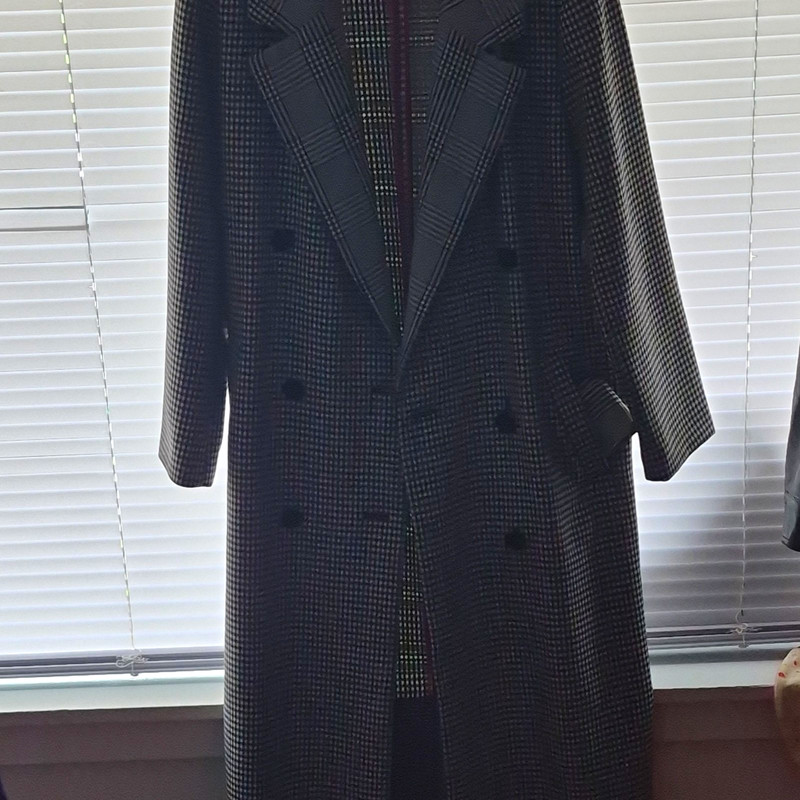 BCBGMAXAZRIA Black White Houndstooth Long Overcoat Button Front XS