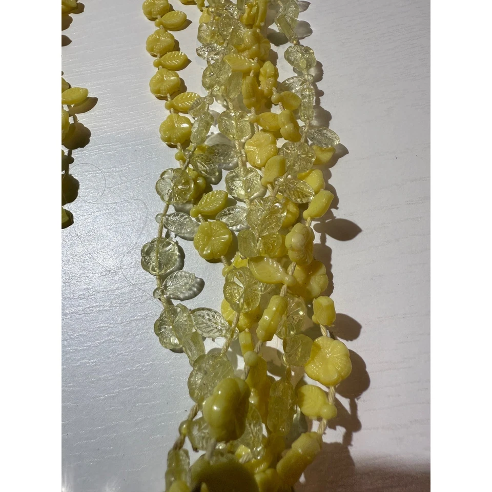 Gargantilla con cuentas vintage de flores amarillas de varios hilos - collar llamativo Foto 3 de 4