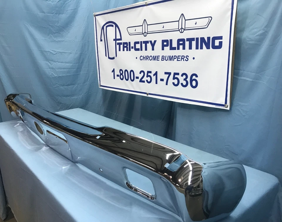 Parachoques delantero Ford Fairlane 1965 *cromo nuevo* Foto 3 de 4