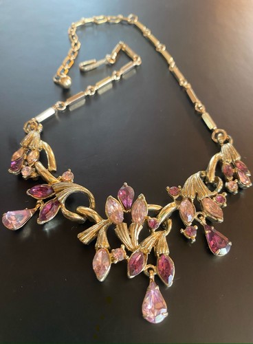 VTG Coro Purple Rhinestone Floral Gold Tone Necklace 50s Navette Teardrop Dangle