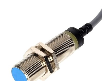 Sensor: inductive; Range: 0÷5mm; 20÷250VAC; OUT: 2-wire - LR18CF05ATC | EU Stock