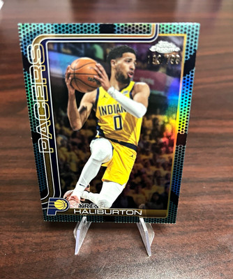 Topps Chrome UPDT Tyrese Haliburton Indiana Pacers Card #18 Serial Numbered /199