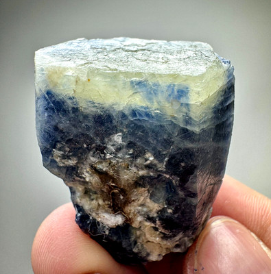 260 Carat Fluorescent Bi Color Sapphire Huge Crystal From Badakhshan @Afg